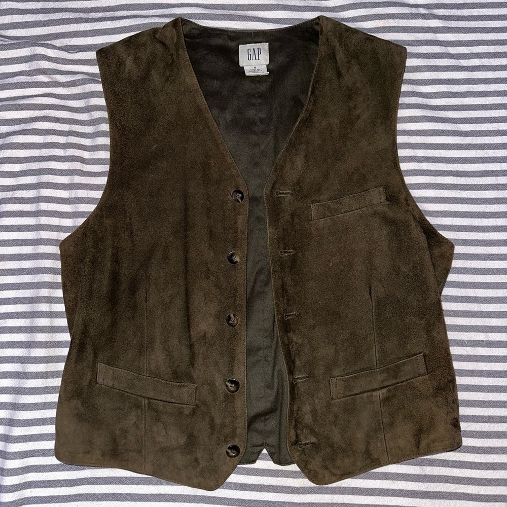 Medium Gap Vest